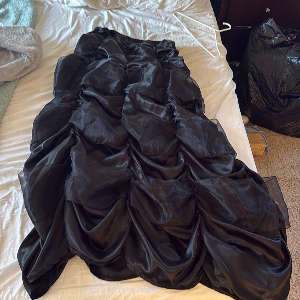 New without tags Hips & Curves black satin and tulle long skirt, size 1X / 2X